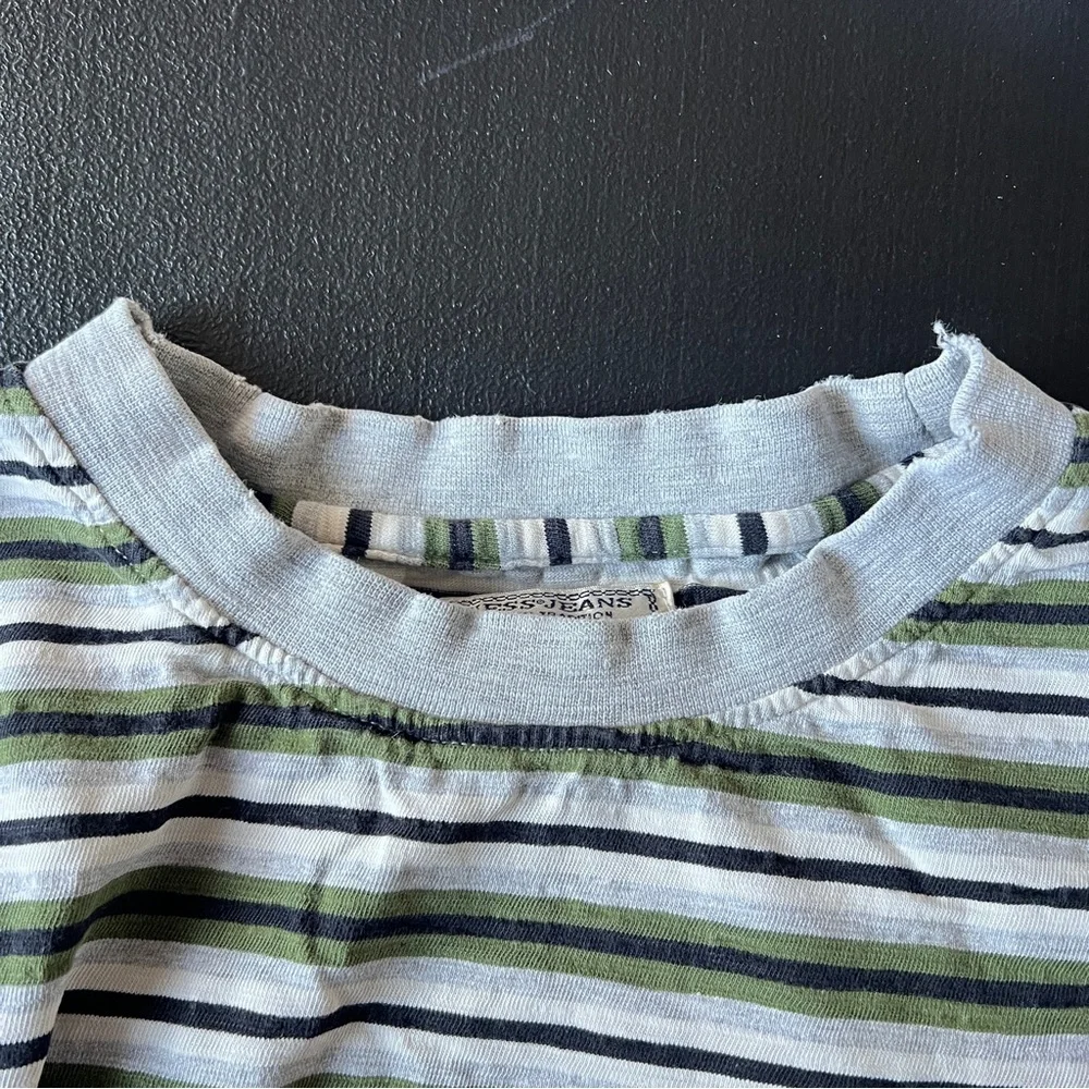 Vintage Guess Jeans USA Green Gray Stripe Logo T-Shirt Size S Y2K 90s Style - Picture 5 of 7